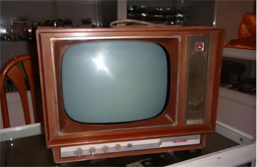 缝纫机十大名牌排行榜(中国70年代缝纫机前十名排名)插图3 缝纫机十大名牌排行榜(中国70年代缝纫机前十名排名)插图3