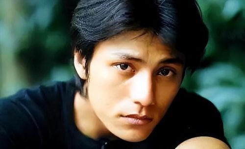 男明星微博粉丝排行榜(2023男星人气流量排行榜)插图21