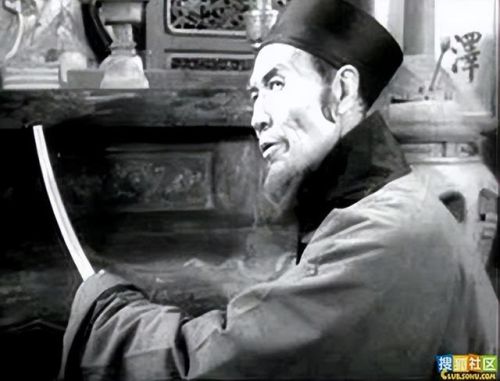 反面人物老演员排行榜(十大坏蛋演员照片)插图19 反面人物老演员排行榜(十大坏蛋演员照片)插图19