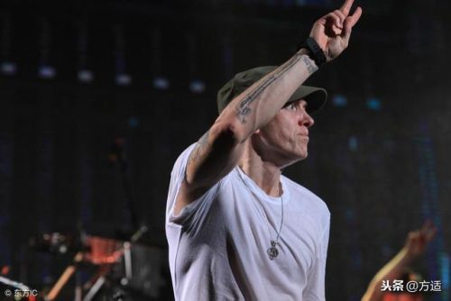 欧美嘻哈纯音乐排行榜(欧美嘻哈壁纸)插图37 欧美嘻哈纯音乐排行榜(欧美嘻哈壁纸)插图37