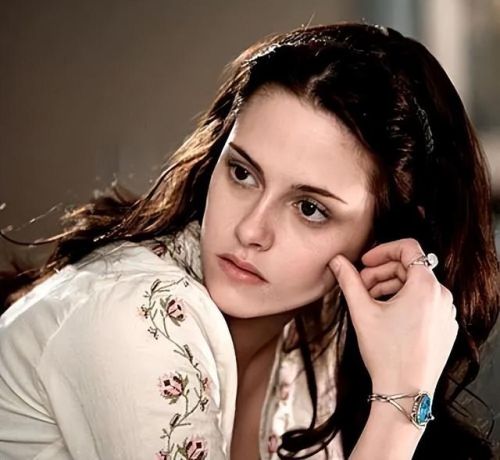 最美的欧美女星排行榜(全球最漂亮的女明星前十位)插图77