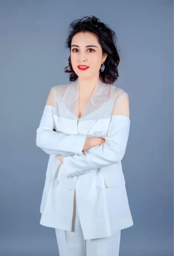 中国十大纹绣师排行榜(什么人不适合做纹绣师)