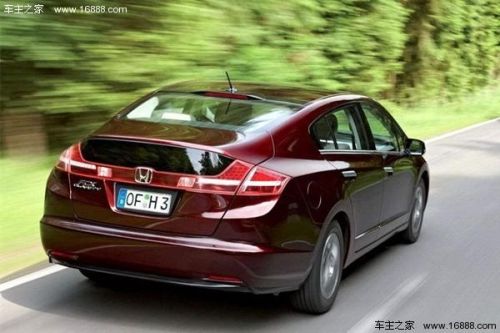 2017最省油的家用车排行榜(最省油的家用车有哪几款)插图8 2017最省油的家用车排行榜(最省油的家用车有哪几款)插图8