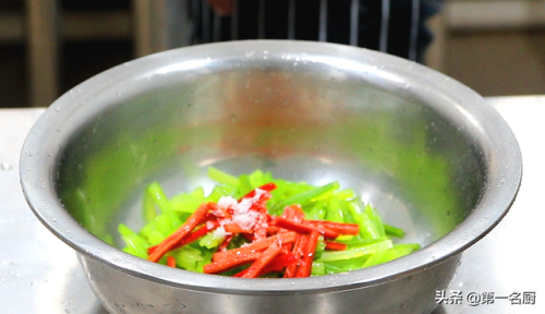 十大高钙食物排行榜(十大含钙最多的食物)插图6 十大高钙食物排行榜(十大含钙最多的食物)插图6