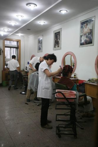 天津十大理发店排行榜(口碑最好的理发店排行榜)插图4 天津十大理发店排行榜(口碑最好的理发店排行榜)插图4