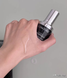 紧肤除皱护肤品排行榜(紧致抗皱效果最好的护肤品)插图2