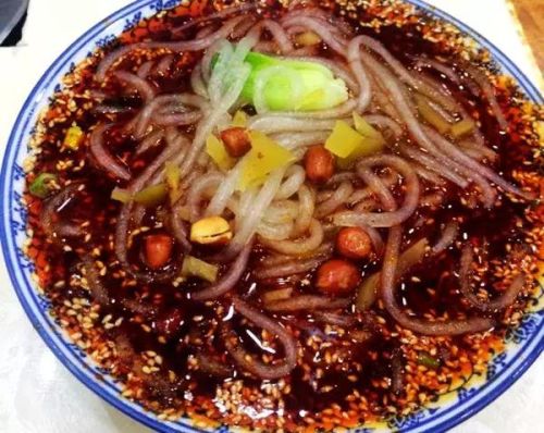 椒气小姐加盟店排行榜(女生适合开的三种店加盟)插图2 椒气小姐加盟店排行榜(女生适合开的三种店加盟)插图2