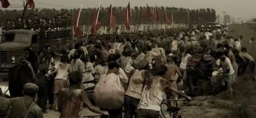 中国十大灾难片排行榜(最震撼的灾难片)插图16 中国十大灾难片排行榜(最震撼的灾难片)插图16