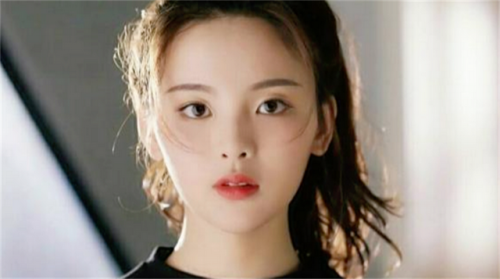 95后女星人气排行榜(95后女明星大全 名单)插图5 95后女星人气排行榜(95后女明星大全 名单)插图5