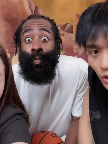 六安快手网红排行榜(陕西快手网红排名)插图1 六安快手网红排行榜(陕西快手网红排名)插图1