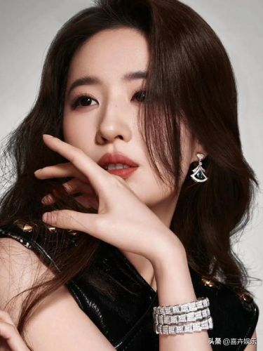 吻戏最多的明星排行榜(柳岩吻戏)插图9