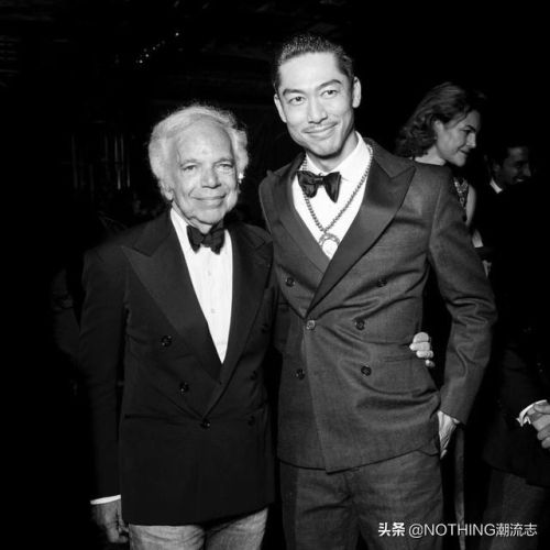 世界男装奢侈品牌排行榜(国际十大奢侈品牌男装)插图17 世界男装奢侈品牌排行榜(国际十大奢侈品牌男装)插图17