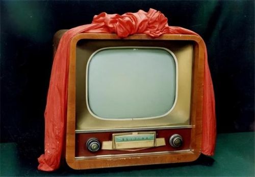 缝纫机十大名牌排行榜(中国70年代缝纫机前十名排名)