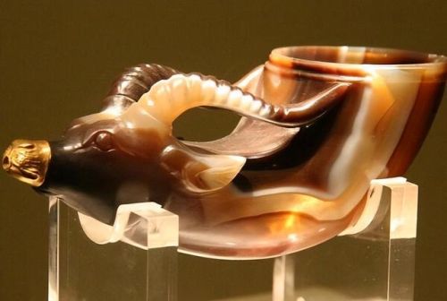 都市寻宝类系统小说排行榜(主角有寻宝系统的小说)插图3