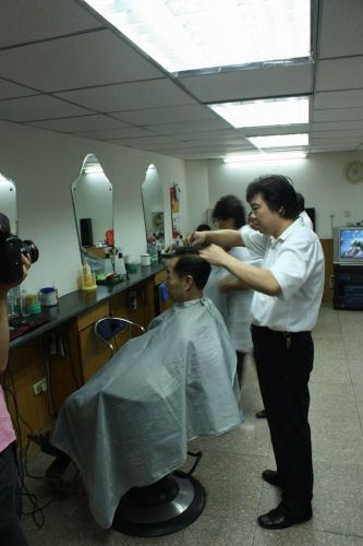 天津十大理发店排行榜(口碑最好的理发店排行榜)插图3 天津十大理发店排行榜(口碑最好的理发店排行榜)插图3