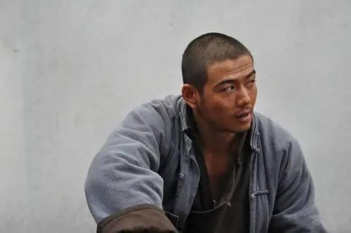 优秀抗战电视剧排行榜(十部必看的战争电视剧)插图23 优秀抗战电视剧排行榜(十部必看的战争电视剧)插图23