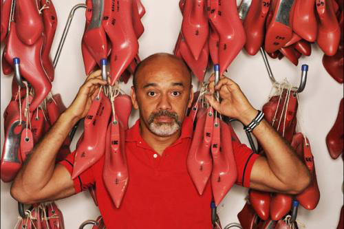 世界高跟鞋牌子排行榜(女士高跟鞋一线品牌)插图1