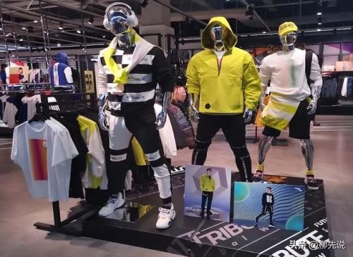 十大衣服品牌排行榜(中高端女装品牌前十名)插图1 十大衣服品牌排行榜(中高端女装品牌前十名)插图1