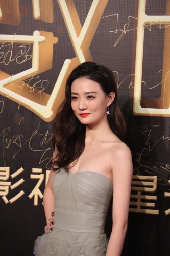 明星排行榜2017前十名女(明星人气排行榜第一名)插图28 明星排行榜2017前十名女(明星人气排行榜第一名)插图28