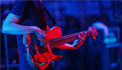 最近英文歌曲排行榜(2023爆火的英文歌曲)