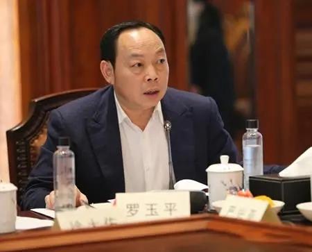 贵州富豪榜2017排行榜(贵州省十大富豪排行)插图5 贵州富豪榜2017排行榜(贵州省十大富豪排行)插图5