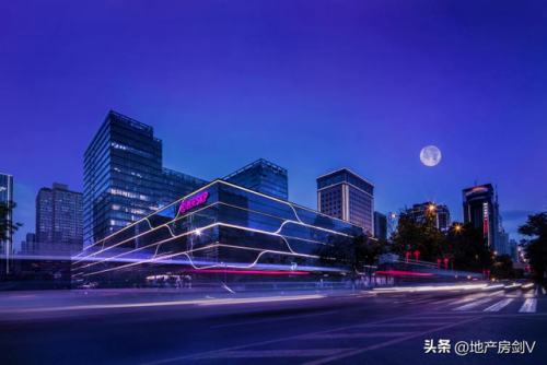 西安市购物中心排行榜(西安奢侈品购物广场)插图2 西安市购物中心排行榜(西安奢侈品购物广场)插图2