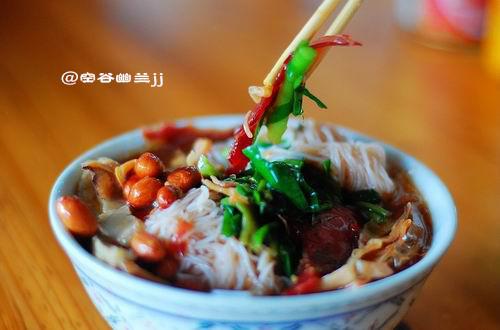 三亚美食排行榜(三亚最好的酒店排名)