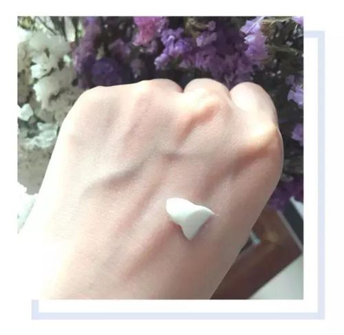 防晒霜排行榜10强平价(口碑最好的防晒霜推荐)插图39 防晒霜排行榜10强平价(口碑最好的防晒霜推荐)插图39