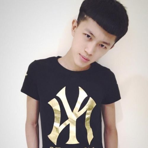 快手怎么看礼物排行榜(主播礼物数据查询)插图1 快手怎么看礼物排行榜(主播礼物数据查询)插图1