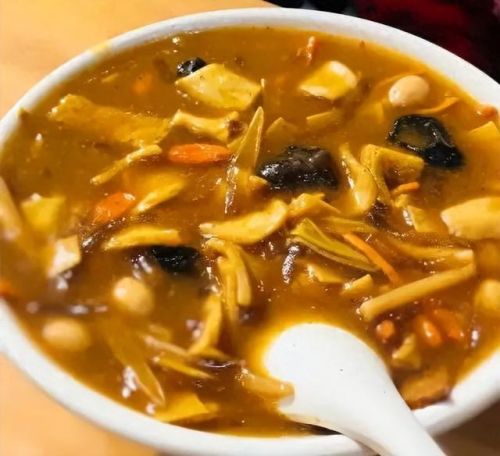 中国名吃十大排行榜(目前最火爆的小吃加盟)插图7 中国名吃十大排行榜(目前最火爆的小吃加盟)插图7