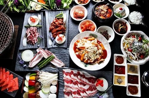 韩式快餐店加盟排行榜(餐饮加盟品牌排行榜)插图1 韩式快餐店加盟排行榜(餐饮加盟品牌排行榜)插图1