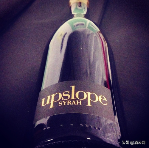 红酒价格排行榜前十名(十大红酒价格表)插图17 红酒价格排行榜前十名(十大红酒价格表)插图17