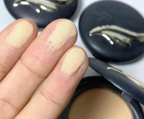 平价散粉排行榜10强(公认十大最好用散粉平价)插图14 平价散粉排行榜10强(公认十大最好用散粉平价)插图14