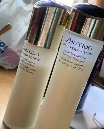 护肤水十大排行榜(口碑最好的护肤水)插图4 护肤水十大排行榜(口碑最好的护肤水)插图4