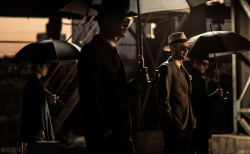 黑道排行榜前10名(黑道小说排名前十女主)