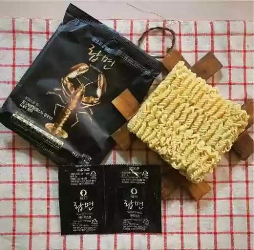 2016全球十大美味泡面(全球最好吃的十大泡面)插图7