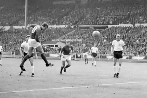 2010十大经典战役(世界十大著名战役)插图2