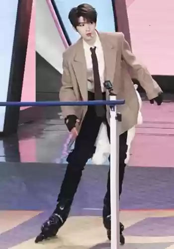 跑男第八季演员阵容名单(参加过跑男的演员)插图12 跑男第八季演员阵容名单(参加过跑男的演员)插图12