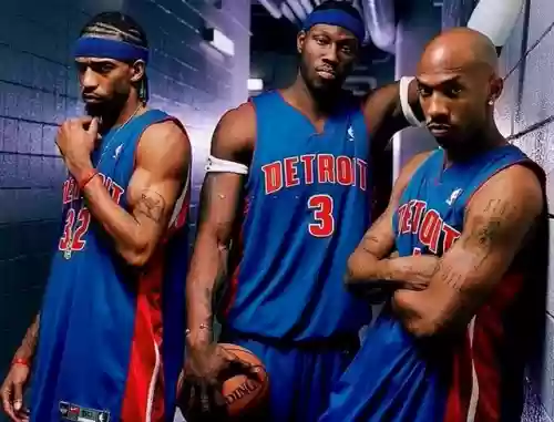 04年活塞阵容得分最高(实况足球2000最强阵容)插图1 04年活塞阵容得分最高(实况足球2000最强阵容)插图1