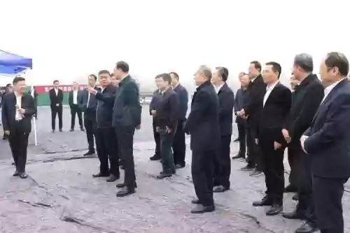 领导视察阵容
