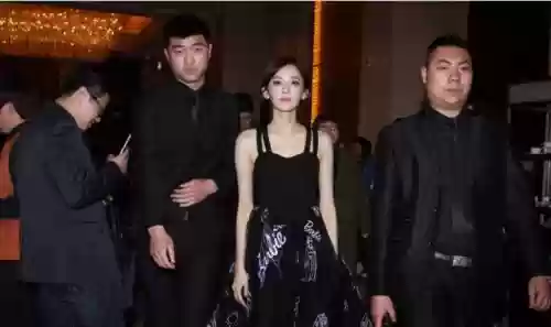 明星出行阵容