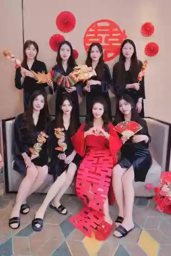 hold伴娘阵容插图1