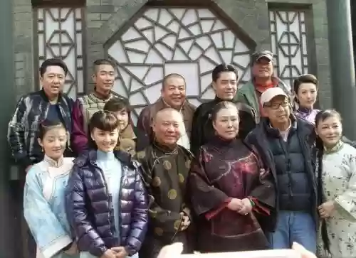 大宅门全明星阵容搭配，大宅门里的明星大腕插图1